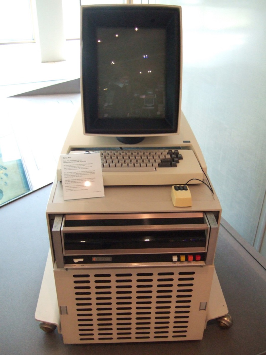 The Alto: a computer for one person