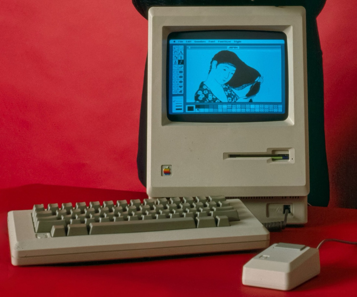 From Lisa to Macintosh to Windows
